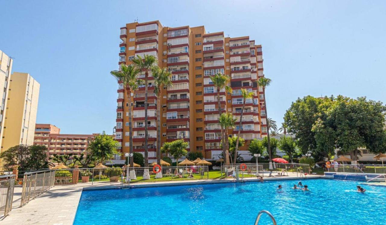 בנאלמדנה Coqueto Apartamento En Puerto Marina Con Piscina מראה חיצוני תמונה