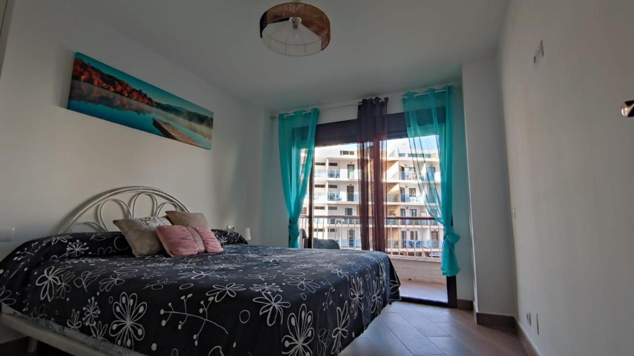 בנאלמדנה Coqueto Apartamento En Puerto Marina Con Piscina מראה חיצוני תמונה